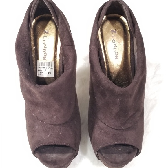 Z London suede brown peep-toe ankle booties.Siz 7 - Picture 7 of 10